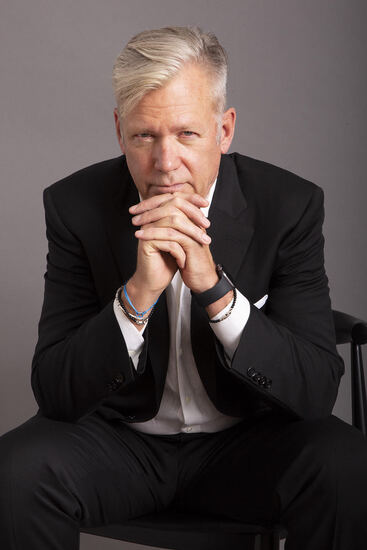 Image of Chris Hansen