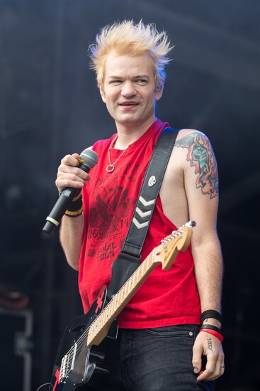 Image of Deryck Whibley